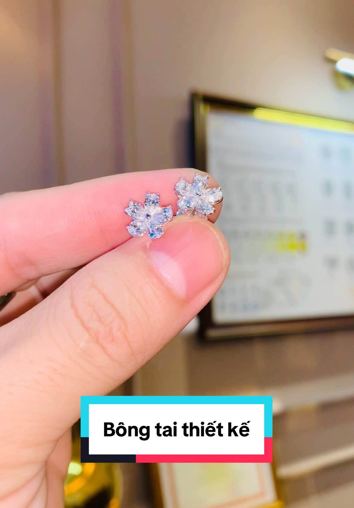 Bông tai kim cương thiết kế riêng quá xuất sắc 🥰🥰🥰 #TamLuxury #tamluxurydiamondjewelry #trangsuc #xh 