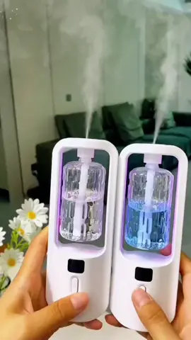 Dina mangangamoy Kulob kwartoko dahil dito ,ang bango nya super,nagustuhan din ni mama to !! #aromatherapy #essentialoil #refill #diffuser #humidifier #airfreshener #rechargeable #aroma 