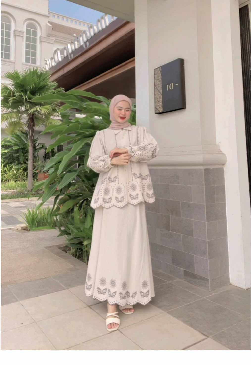 Beige Series Mahreen Sarimbit ‼️😍🥰#sarimbit #sarimbitkeluarga #sarimbitlebaran #eidmubarak #fypシ #sarimbit2024 #keluarga #lebaran #puasa #ramadhan #fyp #fypシ゚viral 