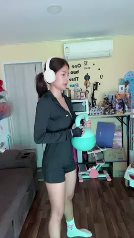 #ออกกําลังกายที่บ้าน 