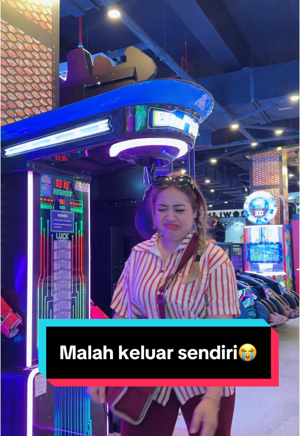 Biasanya di pencet dulu ini kenapa keluar sendiri?😭🤣 #andrysherlysachi 