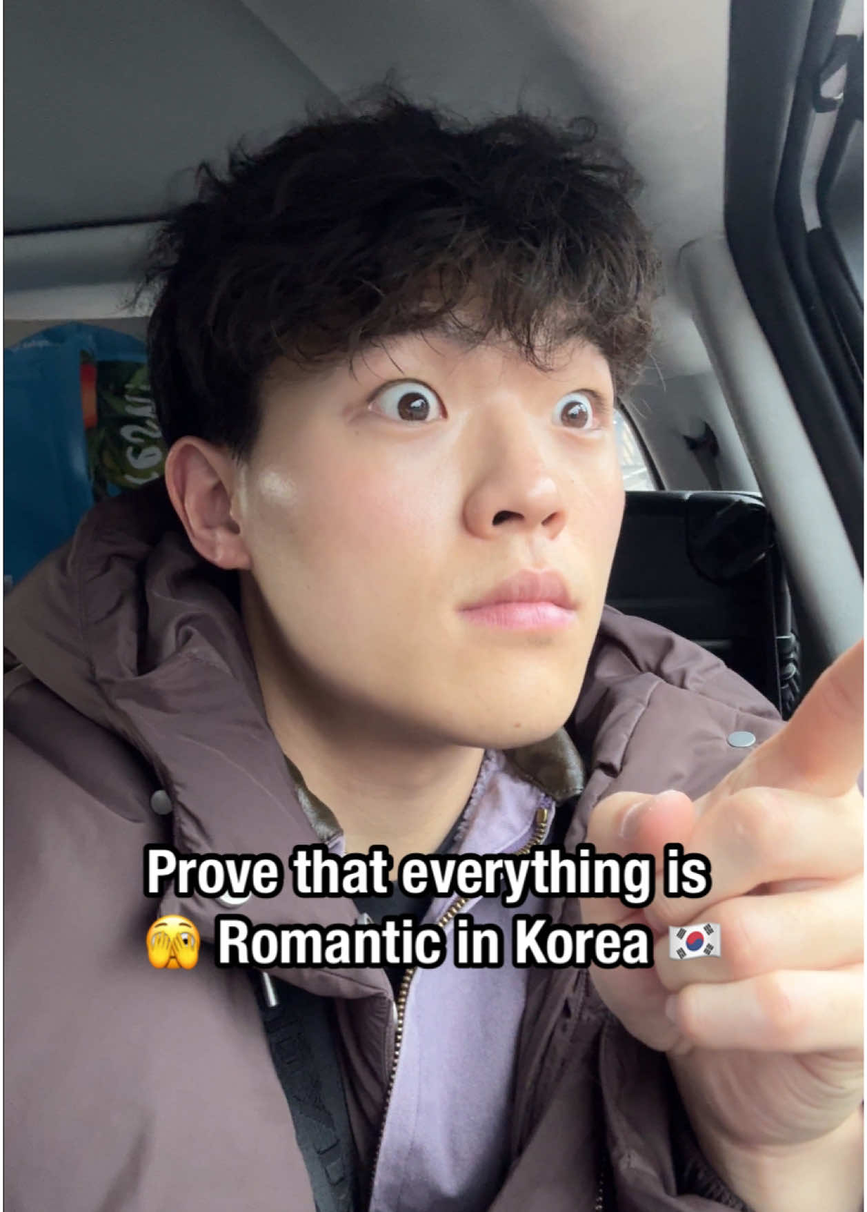 He couldn’t keep his eyes off you.. 👀 #learnkorean #teuida #languagelearning #livinginkorea #korea #kdrama #netflix #fyp #romantic 