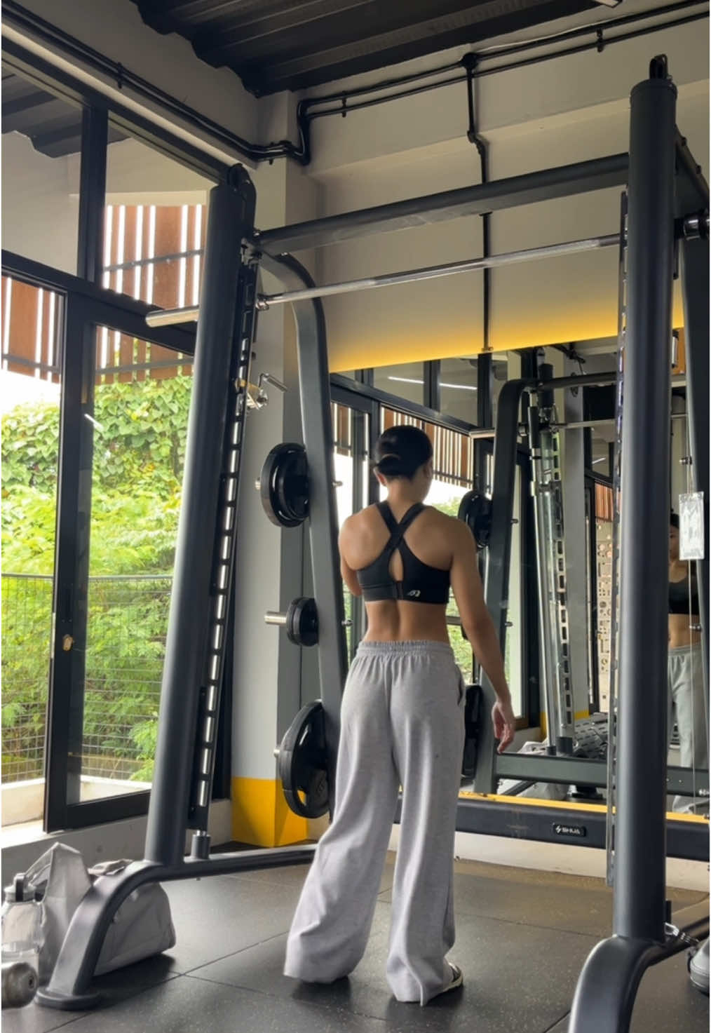 Sumpah harus punya sih sportbra ini kenceng banget @Minne #fitnessmotivation #healthylifestyle #tipsdiet #gymoutfit #tipsworkoutdirumah #outfit 