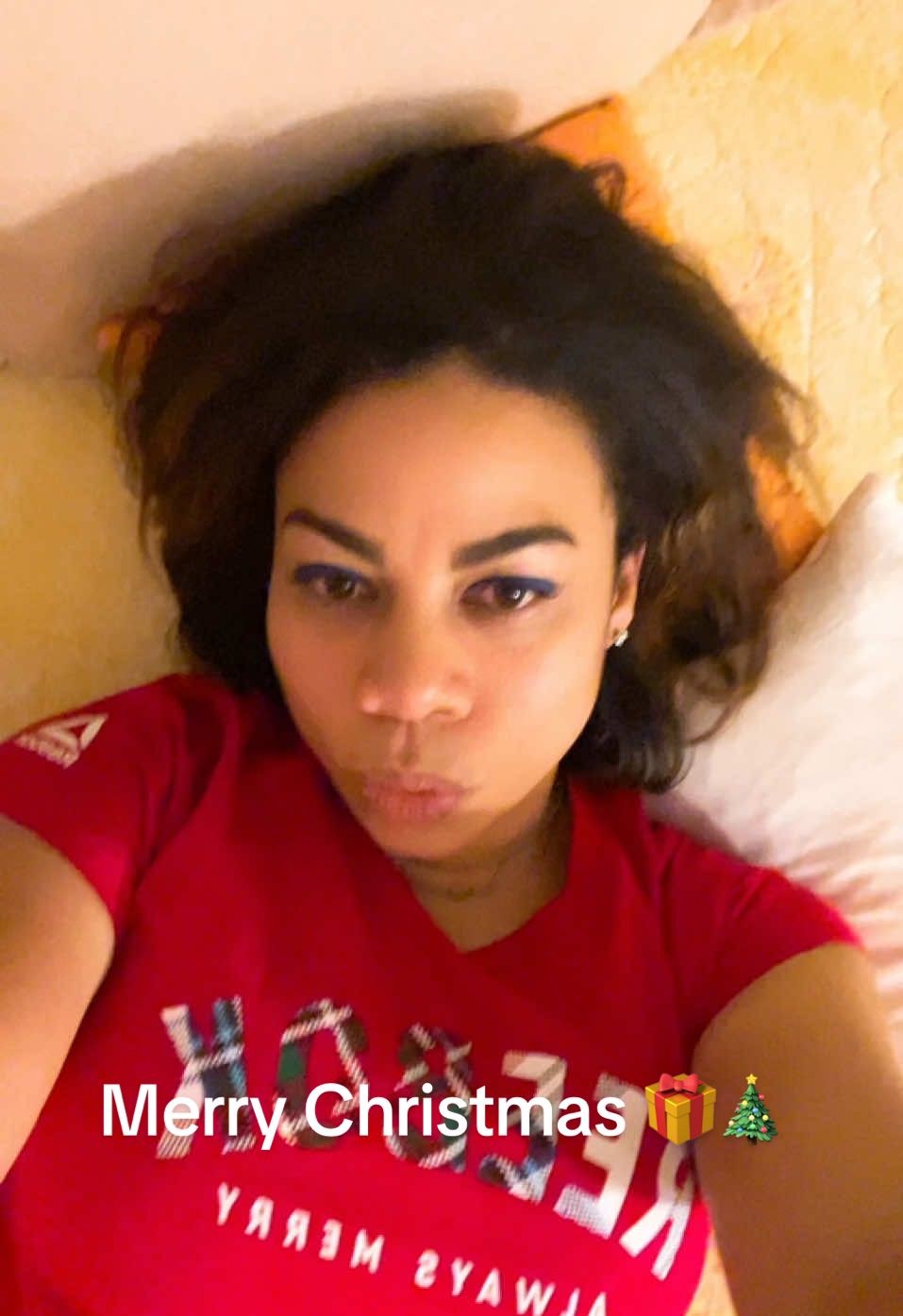 Happy holidays everyone 🎁🎄😉🇩🇴😘