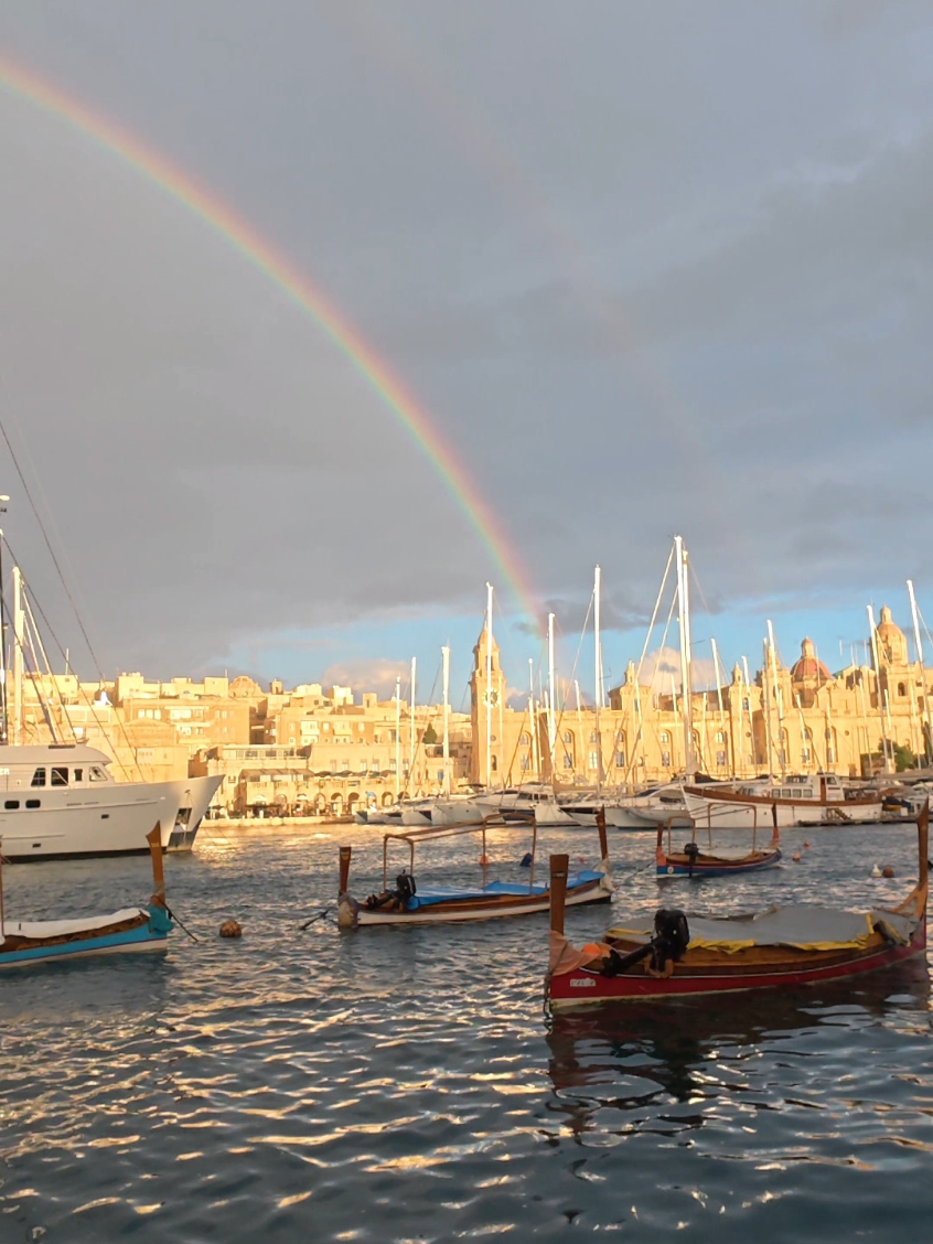 How many rainbows can you see?  #malta🇲🇹 #maltatiktok #nature #rainbow #beautifulsky 