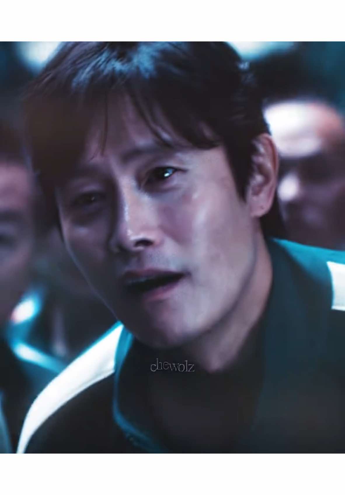 another ahjussi added to my list!!! Let's pretend we don't know he's the frontman secretly trying to get everyone killed hehe <3 I LOVE YOU 001 !! scp: @taedae.scp (i somehow managed to make this edit with only 8 available clips, i couldn't wait for the scenepacks to be finished) ib: nyango_onyang #leebyunghun #leebyunghun이병헌 #leebyunghunedit #ohyoungil #hwanginho #hwanginhosquidgame #squidgame #squidgamenetflix #squidgameedit #squidgames #squidgame2 #squidgameseason2 #kdramaedit #kdramafyp #unflop #fyp #foryoupage #viral #chewolz #videostar #vsp #vspedit #kdramalover #edittiktoks #foryoukdrama #kdramarecommendation #aftereffects #aftereffectsedit #aftereffectsedits #edits #editor#chewolz #frontmansquidgame #frontman