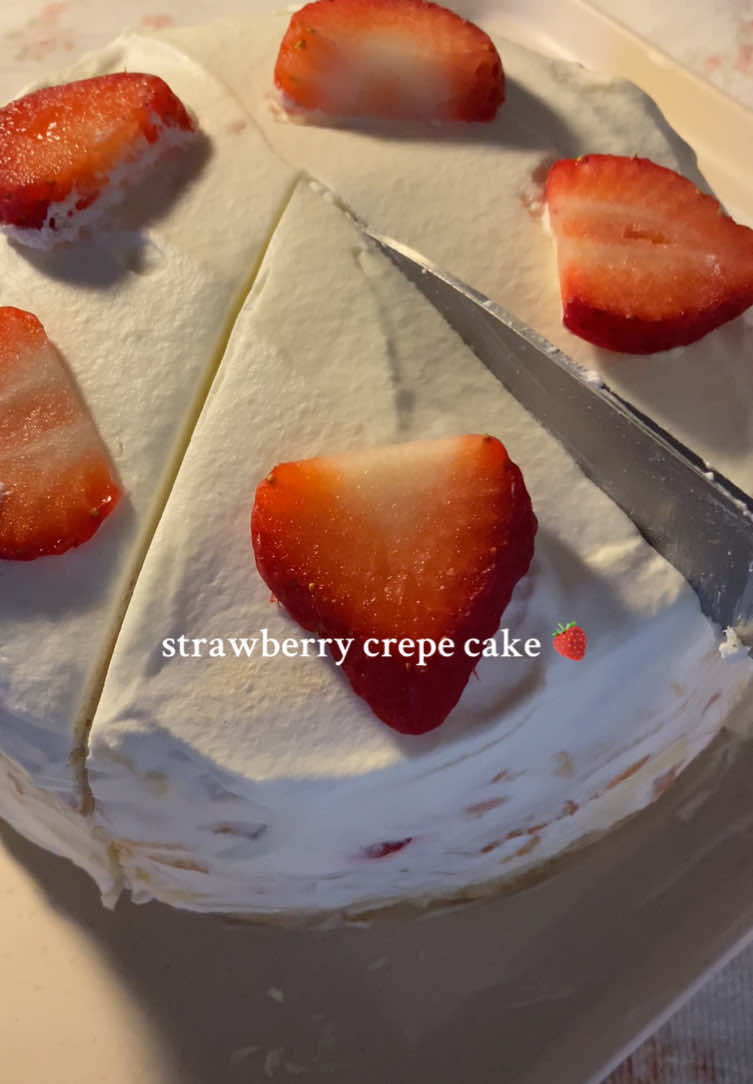 strawberry crepe cake 🍓 #baking #Recipe #dessert #recetas #cookies