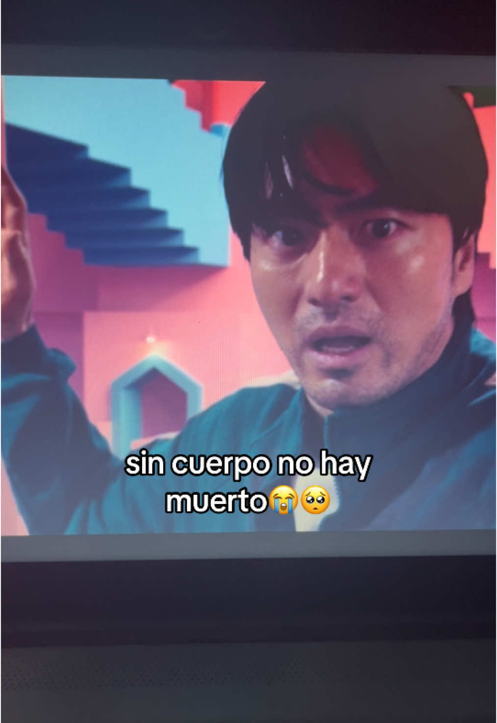 no lo acepto 😭 #netflixseries #eljuegodelcalamar #fyppppp #squidgame #squidgame2 #xyzbcafypシ #jugador246 #v #fakesituation⚠️ #fakebloood #tiktokponemeenparati #viral