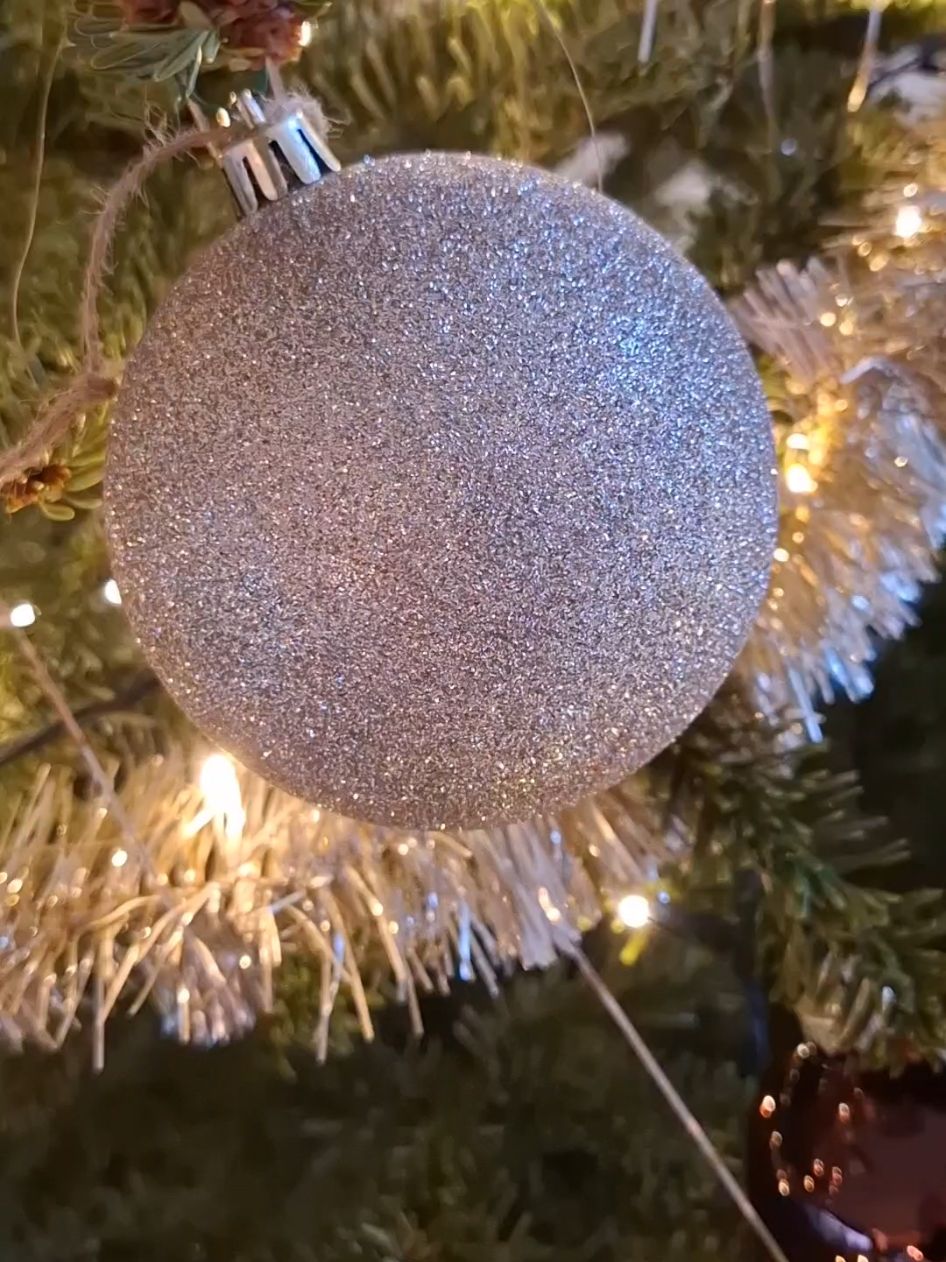 #christmas #christianity #kerst #kerstinhuis #kerstinspiratie #kerstmis #kerstversiering #hotelchique #hotelchiqueinterieur #interieur #interieurinspiratie #zwartekeuken #goud #Home #Nederland  #CapCut 