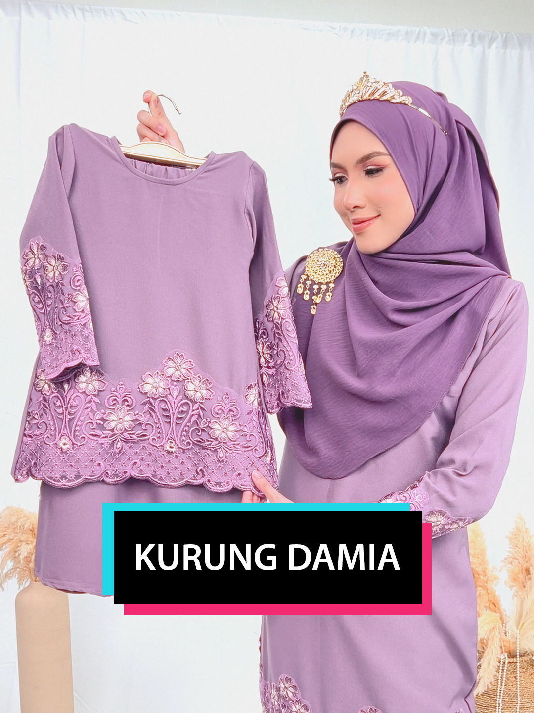 Menawan hati dengan keindahan abadi Baju Kurung Damia 💜 Simbol sejati keanggunan 💖 #hayacouture #muslimahfashion #muslimahoutfit #malaysiatiktok #yearendsale #fyp #kurungviral #kurungmoden #EleganSetiapHari