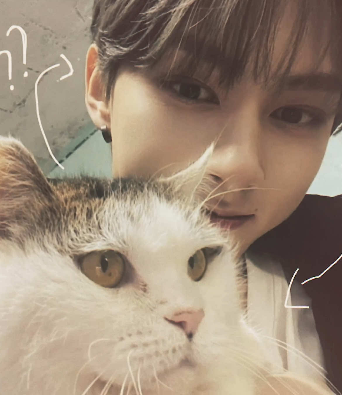 i wanted to make a pink edit so jun was my victim..😈 #coolestgirl127 #jun #moonjunhui #junedit #moonjunhuiedit #seventeen #svtedit #junseventeen #fypシ #kpop #kpopfypシ #hi 