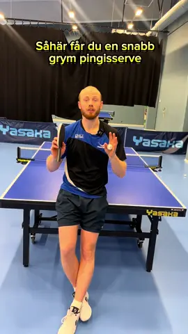 Lär dig serva snabbt i bordtennis 
