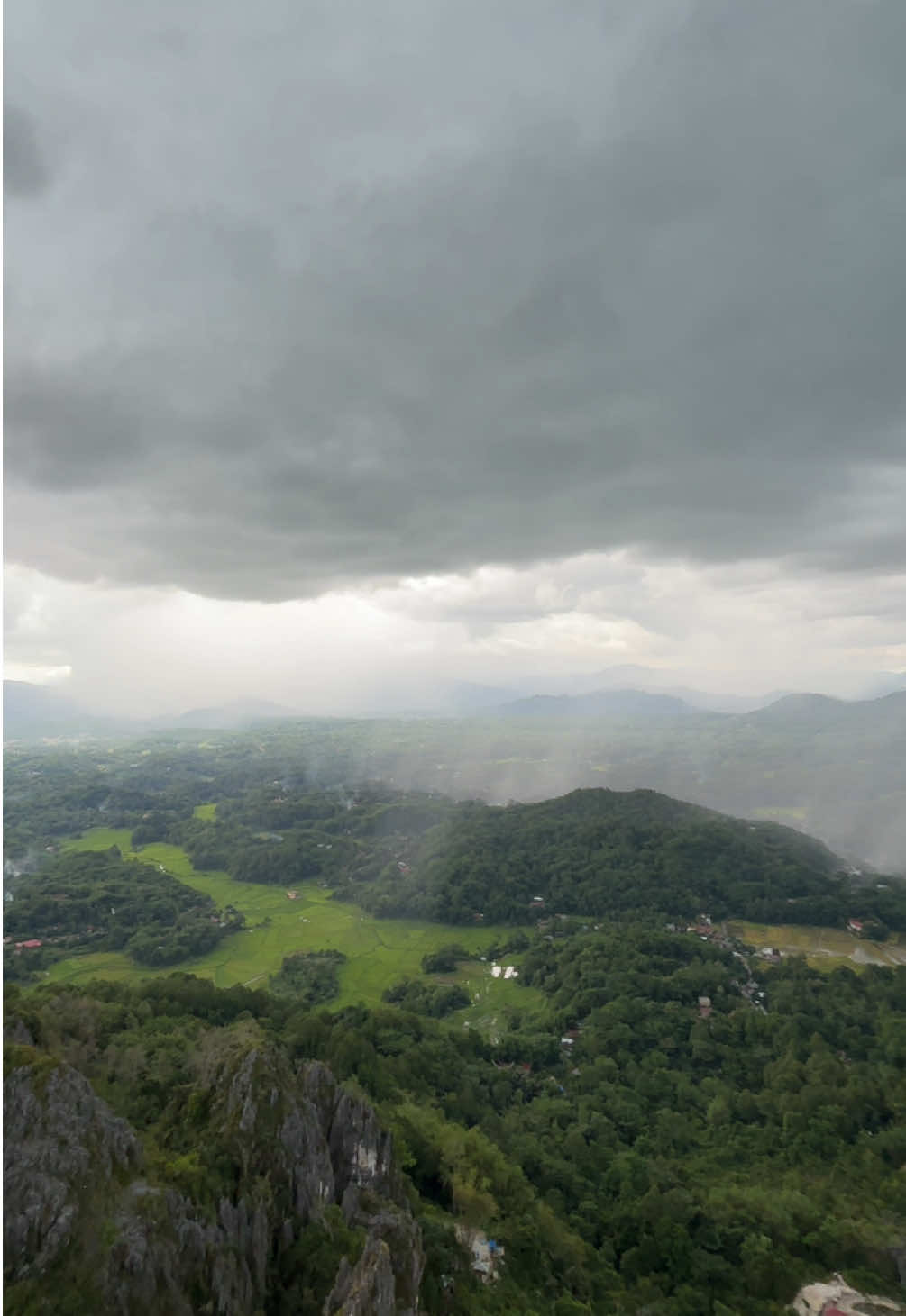 Sarira vibes 🌥️ #toraja #torajasulawesiselatan #sulawesiselatan