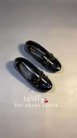 Nyaman banget di pake nya 🍒😍 #flatshoes #flatshoeswanitamurah #sepatuflat #flatshoescantik #rekomendasiflatshoes @Heaves Sepatu Wanita 