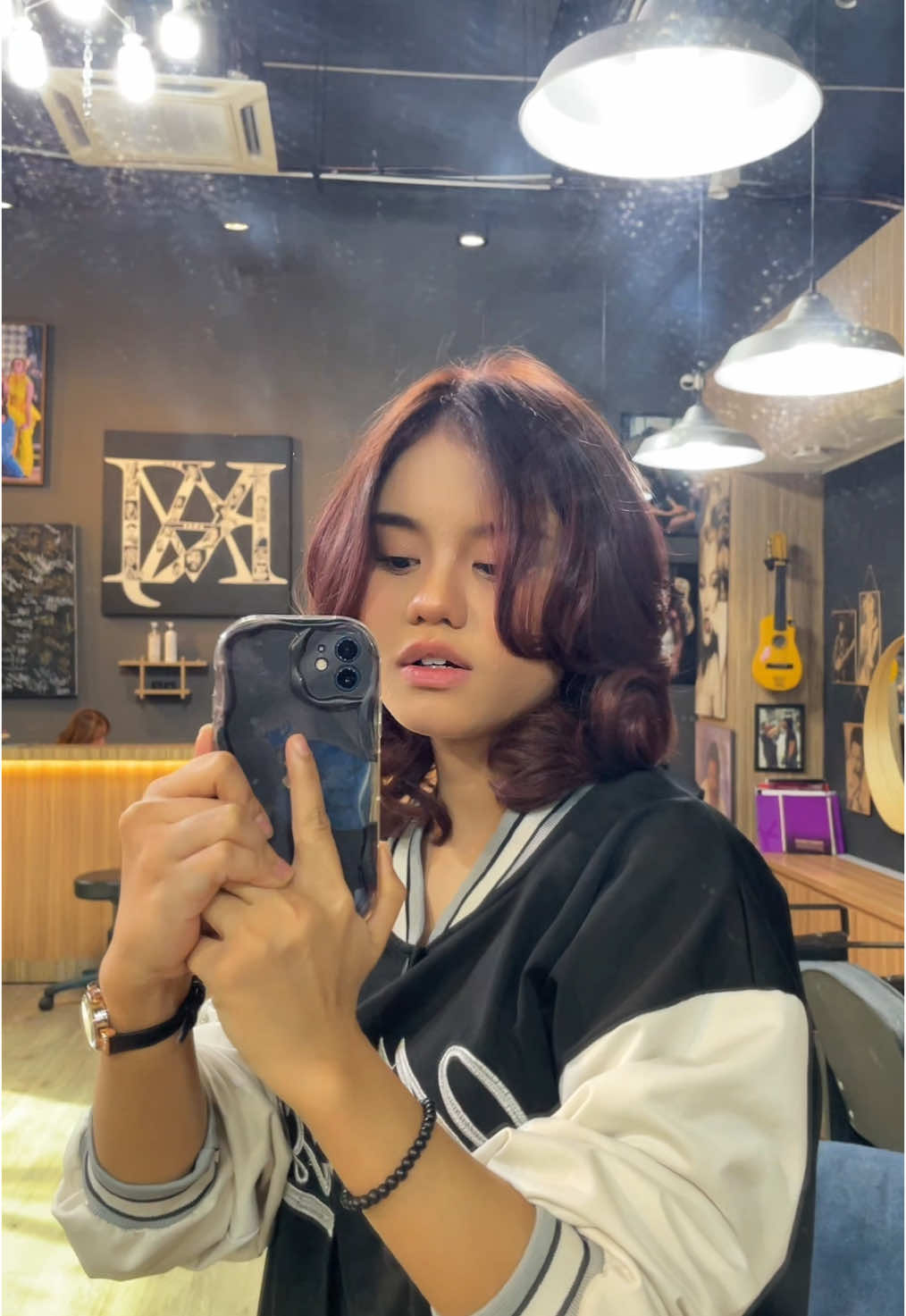 Sana sana dinda pon nak buat trend ni juga !!  @Mkaj Salon 