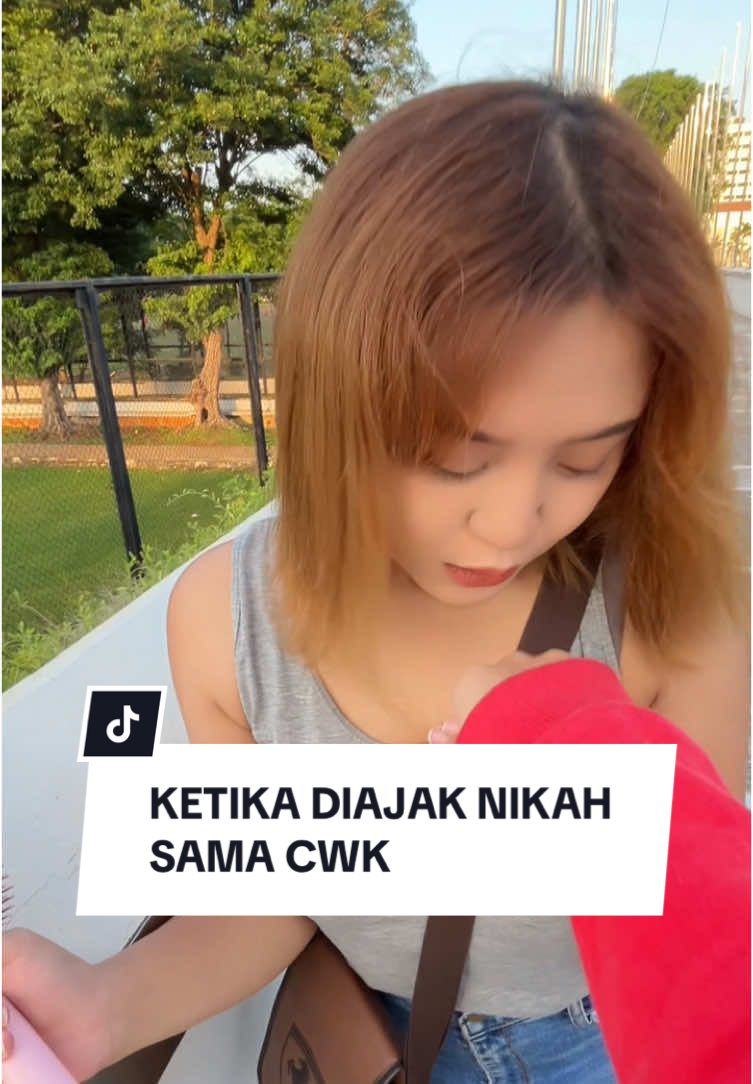 cwk begini mending nikahin apa lempar tai aja ya?😭 #fyp #devlinot #fypシ #comedyvideo #couplecomedy #couplegoals 