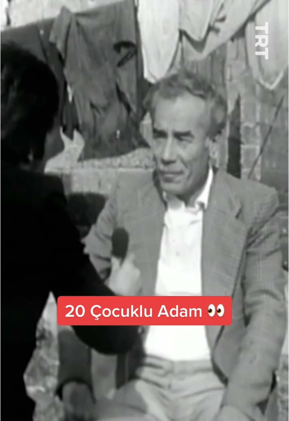 Hatay Samandağ'da yaşayan 20 çocuklu Okan ailesiyle röportajdayız. 🎤 #Hatay #Aile #Çocuk #Röportaj #TRT #TRTArşiv #Neİzlesem