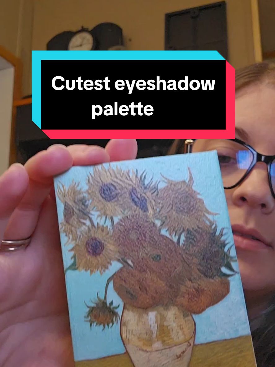 Just playing around with my new eyeshadow palette! #CapCut #eyeshadow #eyeshadowpalette #vangogh #eyeshadowlook 