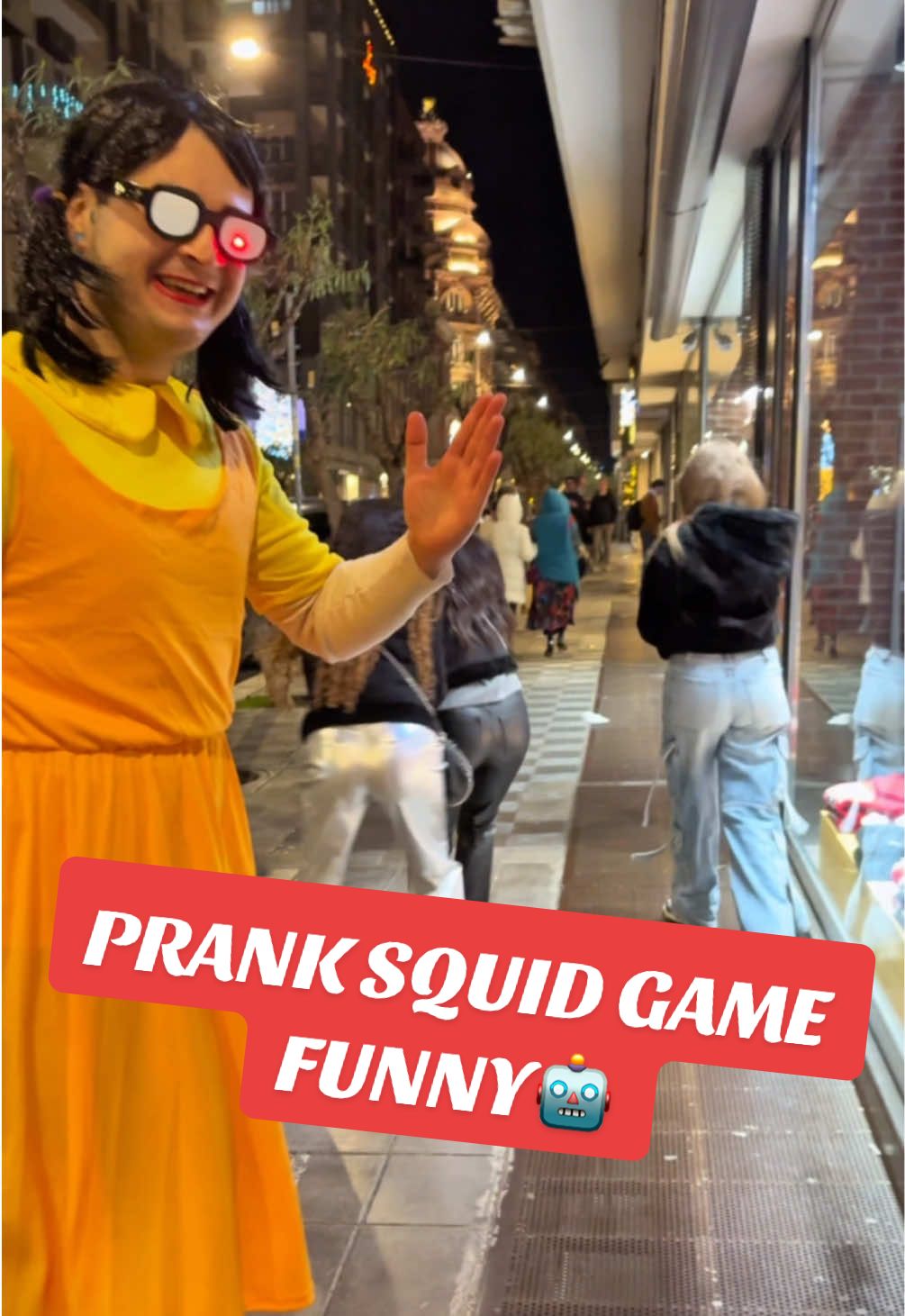 PRANK SQUID GAME FUNNY🤖. #squidgame #prankwars #dancetutorial #game #netflixseries #ballerina #toys #tranding #reaction #street 