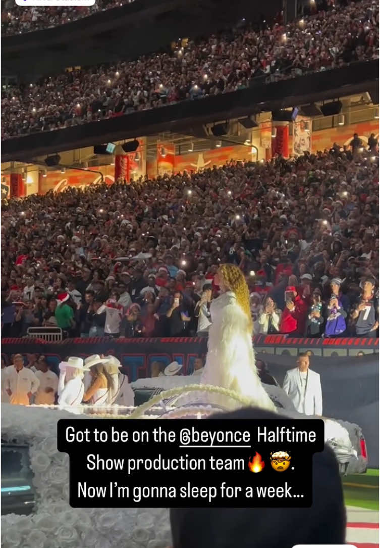 Beyoncé pouco antes antes de entrar em ação no Halftime Show! 🤍 #beyonce #beyhive #queenbey #cowboycarter #natal #viralvideo #fypシ #trending