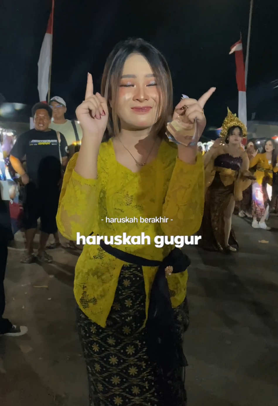 Dangdutan sek @mandafara #ekspresikan2024 #karnaval #pemburuhoreg #checksound #soundsystemmalang #soundsystemjawatimur 