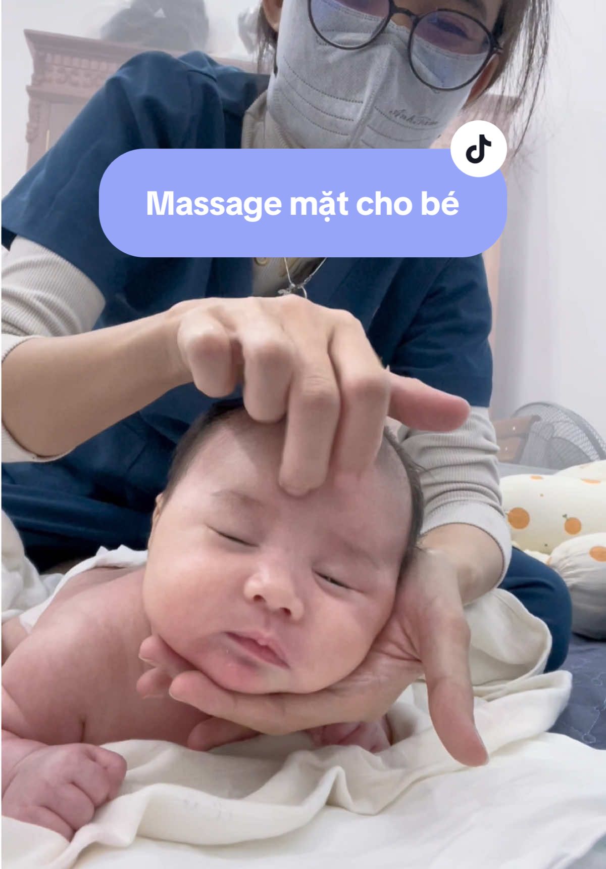 Cách Massage mặt cho bé bao phê #tambetainha #tambetainhahungyen #chamsocbeyeu #chamsoctresosinh #maysuoimini