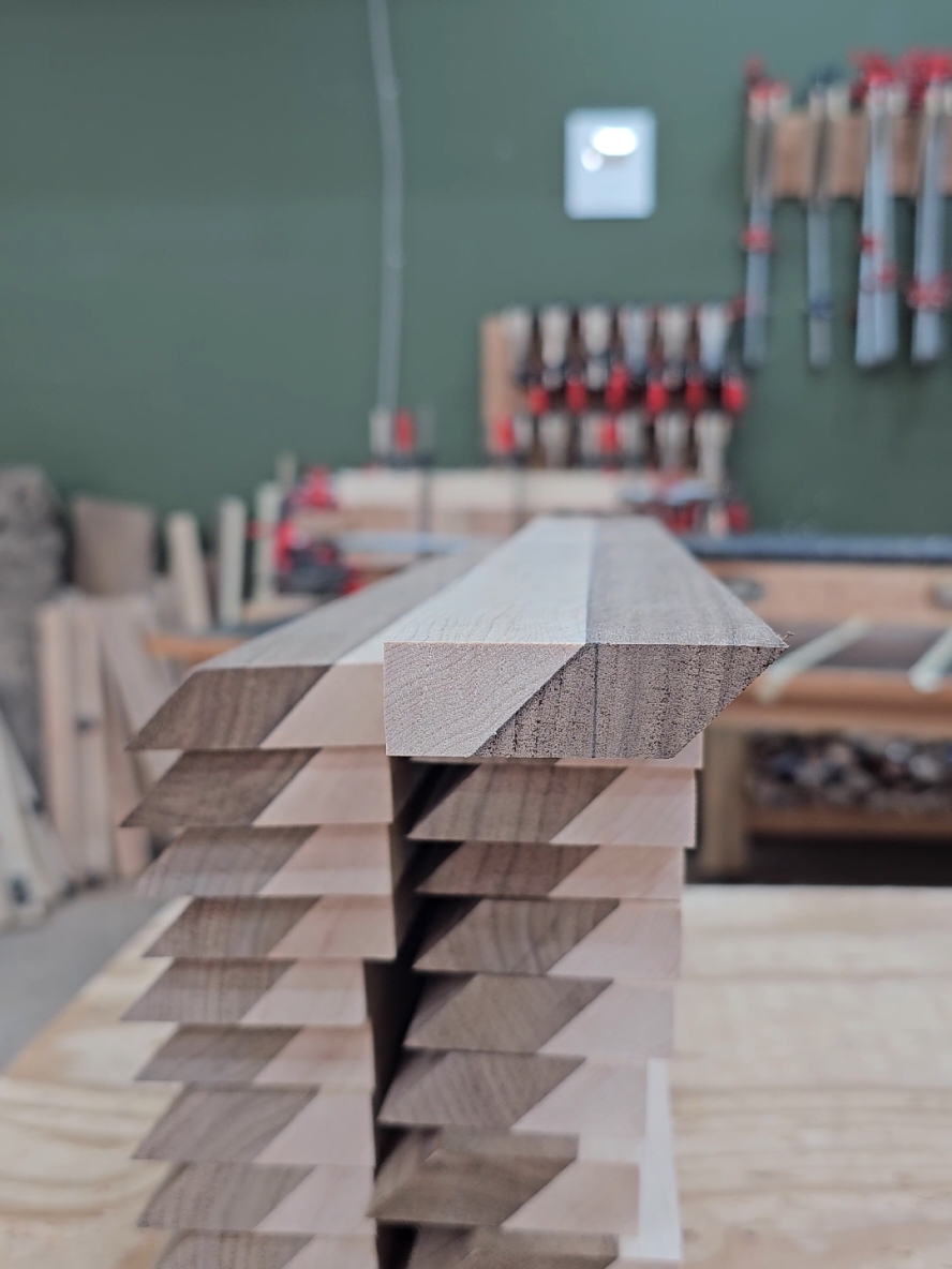 White ash, hard maple & black walnut to make this end grain cutting board. Boards available : westcoastboards.ca #woodworkingproject #readytoship #custommade #cuttingboard #woodwork 