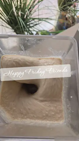 #VoiceEffects happy friday friends. if you've never tried the coffee, you should don't be scared. They're so yummy