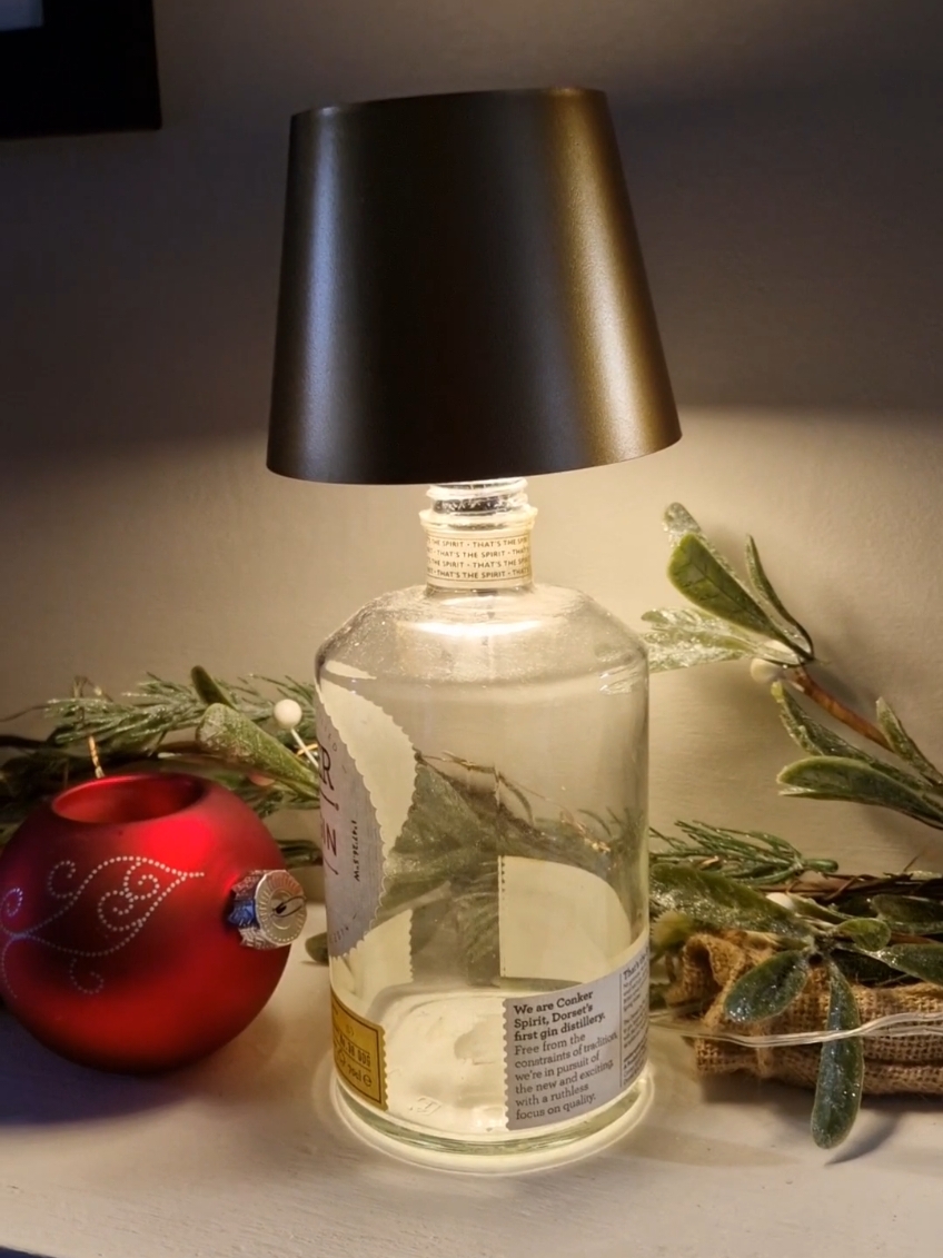 I love this bottle lamp kit! It makes any empty bottle into a really cool lamp #lamp #lighting #tablelamp #desklamp #TikTokShop #tiktokmademebuyit #dealdrops #boxingdaysales #craft 