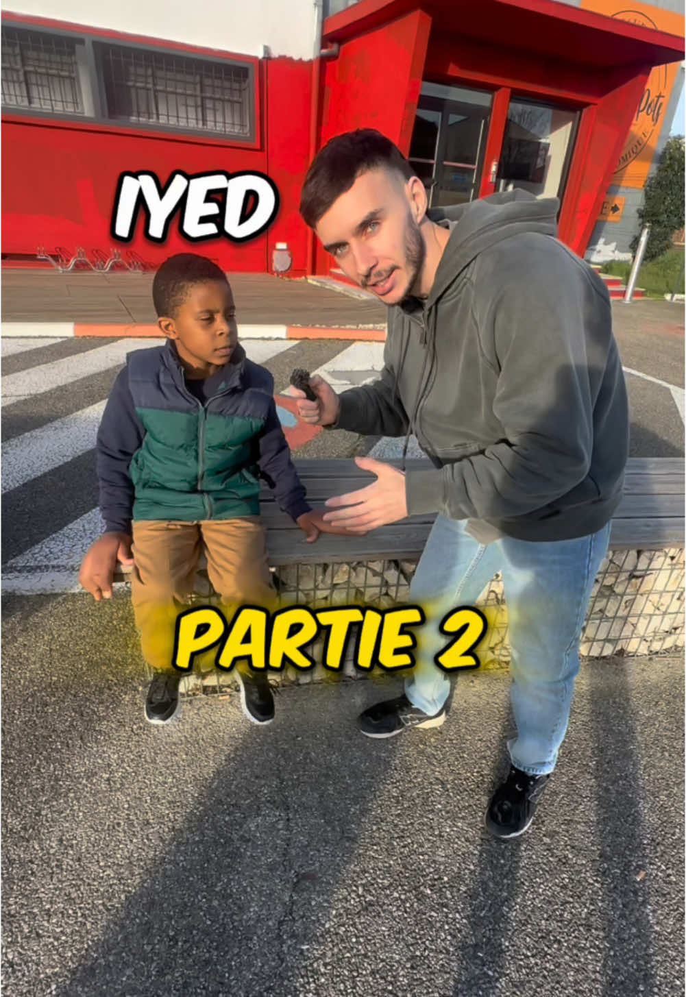 Iyad est atteint de la macrodactylie, c’est une maladie très rare et nous avons ouvert une cagnotte pour l’aider à faire ses opérations, merci à tous ceux qui ont et vont participer ! Iyad le sigma boy compte sur vous. Remise de la cagnotte dans quelques jours !  #defi #videodrole #cadeau 