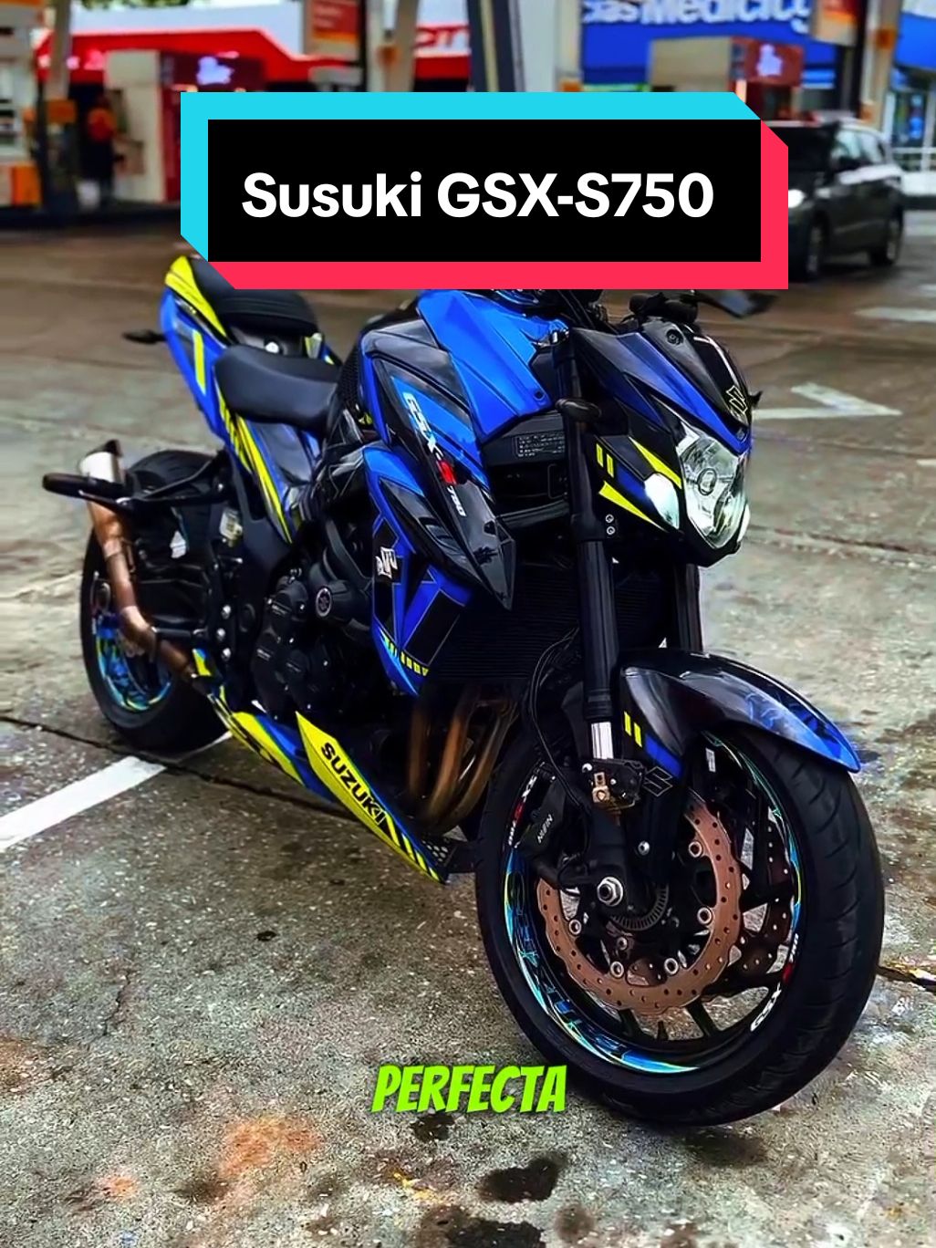 Suzuki GSX-S750  #suzuki #gsxs750 #suzukigsxs750 #niked #superbike #moto #stunt #viral #fyp 