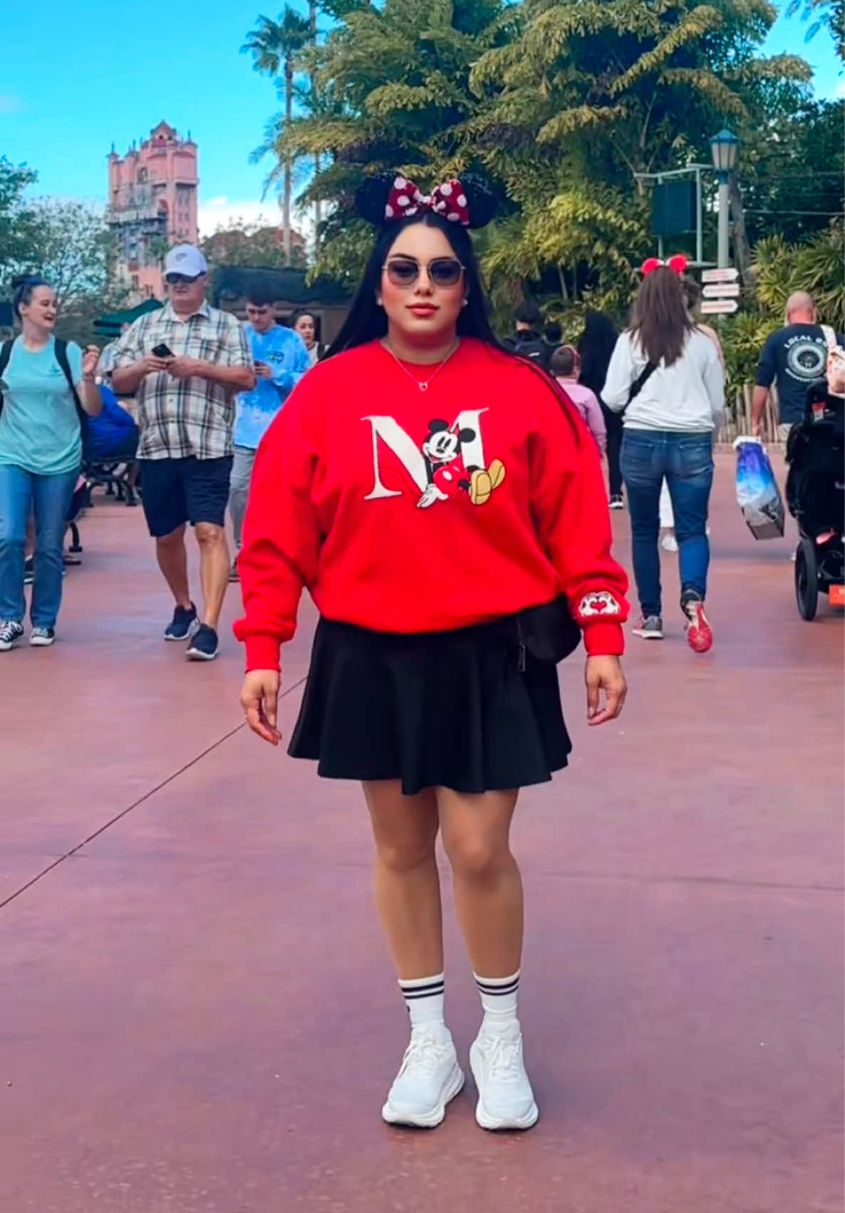 Very comfortable Outfits for Disney & Universal Studios #fyp #parati #Dream #disney #universalstudios #birthday #trend #outfit #outfitcheck #Hoka #DisneyWorld #LIVE 