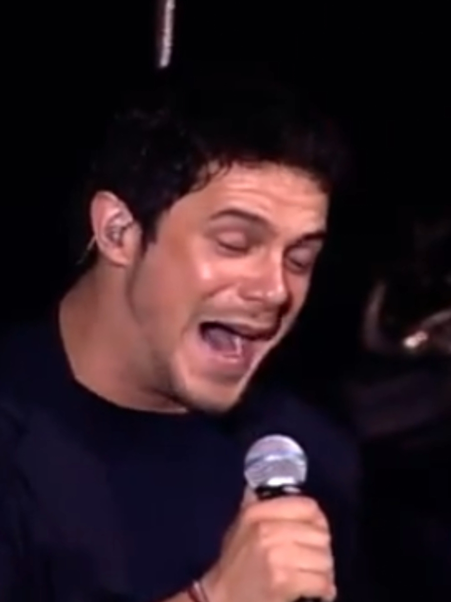 #amigamia #alejandrosanz #mas #1997 #envivo #balada #baladaenespañol #popespañol #pop 