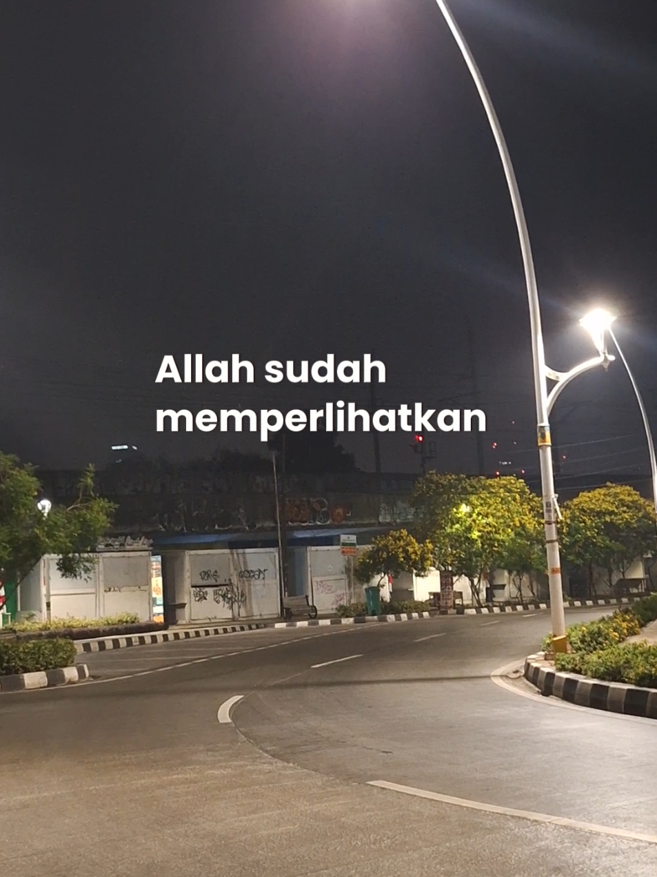 sedang berada di fase ini, Alhamdulillah Allah masih sayang sama aku, allah telah nunjukin kebenaran kebeneran berkali padaku,  aku sudah melepaskannya orang yg tidak baik untukku..  rencana MU dan rencana ku trnyata  lebih indah rencana mu ya allah walau di awal aku hrs tersiksa dn menderita tapi PaDa akhirnya smua berasa indah..😊 