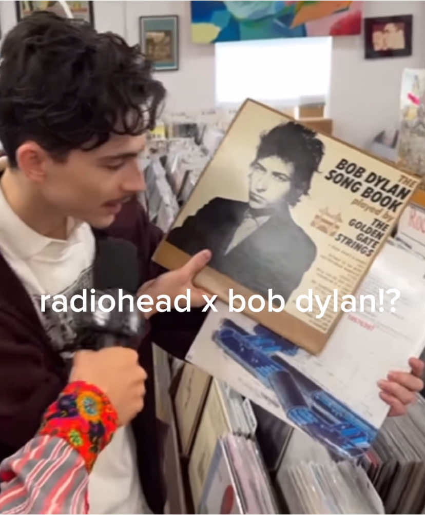 timmy in his radiohead bag #timotheechalamet #nardwuar #timotheechalametedit #fyp #radiohead #bobdylan #acompleteunknown