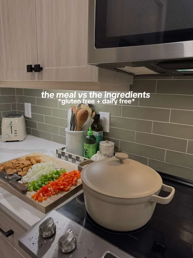 haven’t done one of these in a while & I know yall love them 🙂🤝🏻 #mealplanning #mealplan #DinnerIdeas #healthydinner #healthyrecipes #dairyfree #glutenfree #healthylifestyle #75hardmeals #mealideas @H-E-B @Big Tree Farms @Chosen Foods @Siete Foods @Primal Kitchen Foods @Simply Organic @Kettle & Fire @Cholula Hot Sauce @Kikkoman USA 