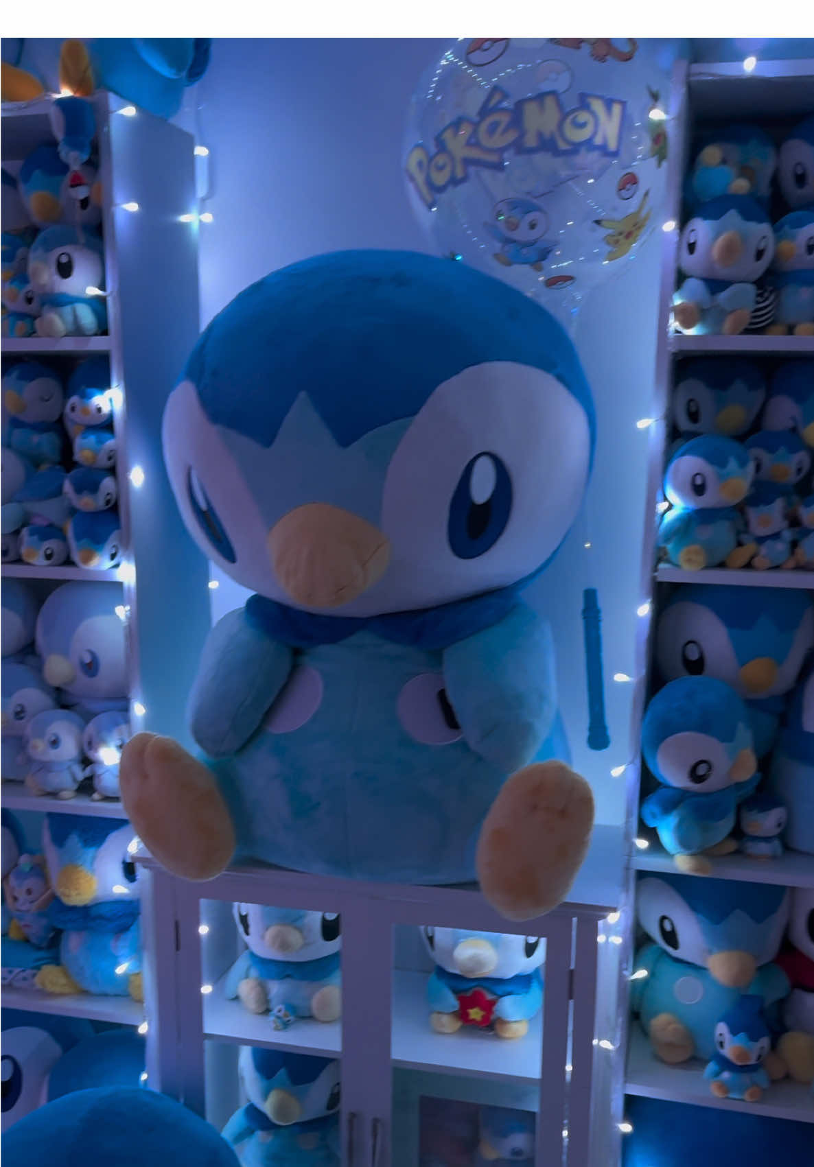 The Piplup Gang 😎 They may be small, but they are mighty 💪🏼  Who are you most fearful of? 🐧 Happy Friday, Happy Piplup Friday ✨ today is the last Friday of the year 😫 but don’t worry Piplup Friday I will continue onto the next year 🐧 Stay tune, Stay awesome and remember to do something that brings you happiness 🩵🐧 #piplupplush #piplup #pokemon #gamer #pokemoncommunity #pokemonplush #pokemonreels #plushiesofinstagram #gamergirls #gamercommunity #pokemoncollection #pokemoncollector #piplupcollection 