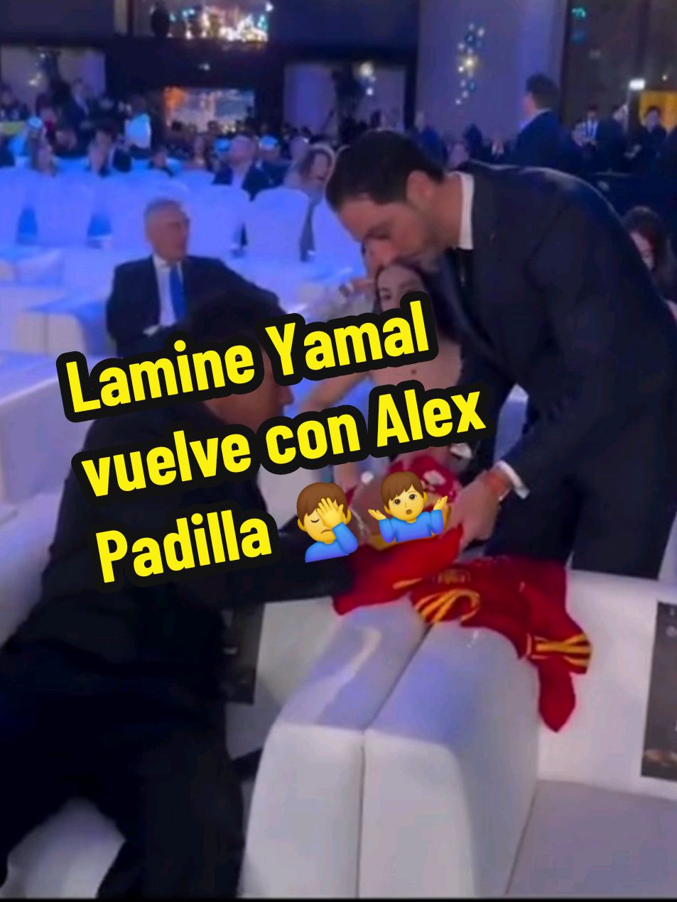 Yo estuve ahí, Yamal... #lamineyamal #alexpadilla #greenscreen #paratiiii #fipシviral #globesoccer #desamor #sad 