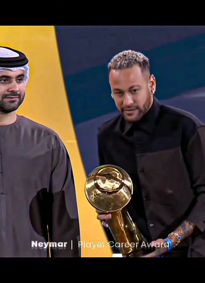 Neymar Ganhando Prêmio de Jogador com a melhor carreira!! 😍🔥 #neymar #globesoccerawards2024 #melhorcarreira #football