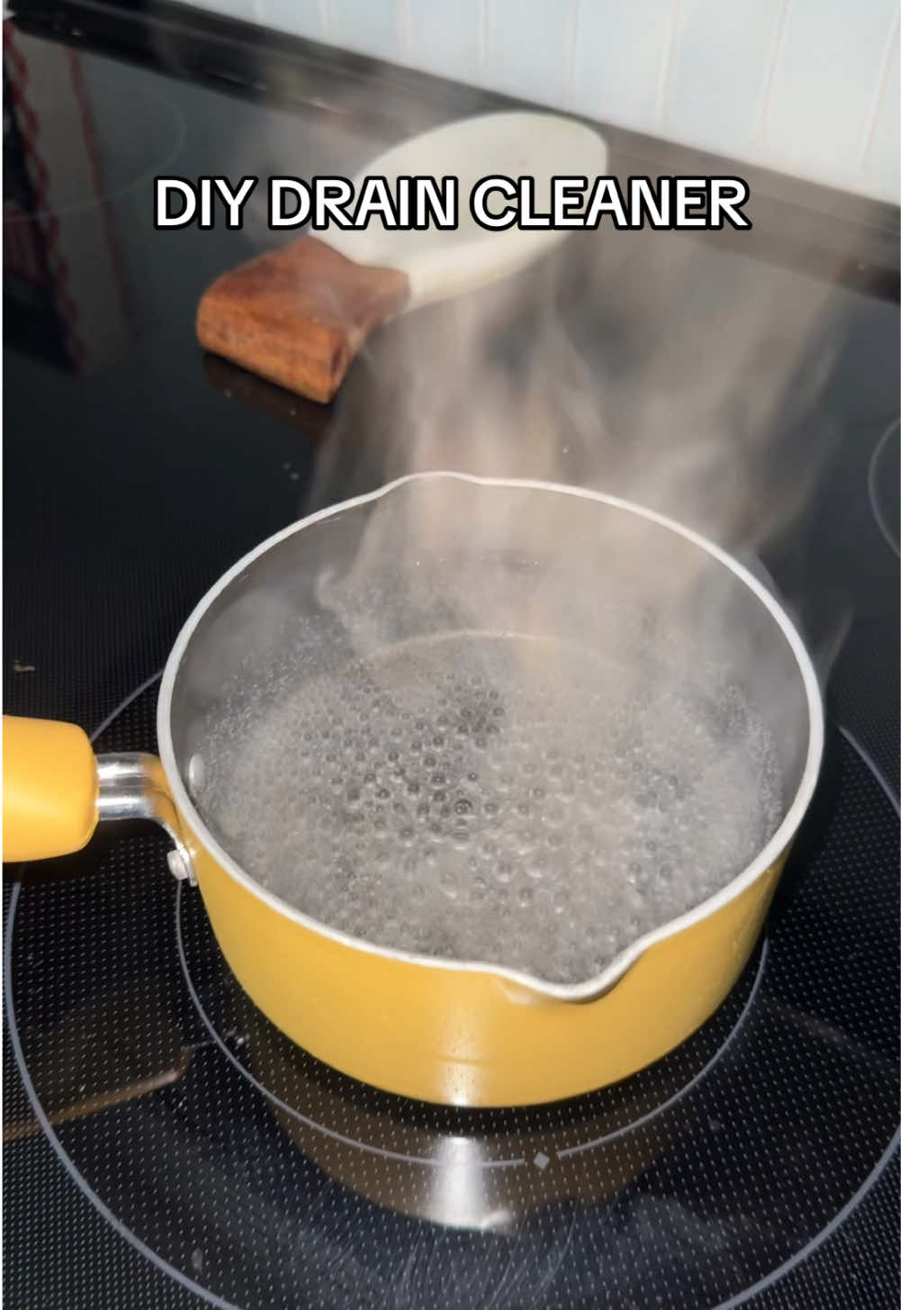 had to try this hack I saw online… we’ll see if it works 🙏 #fyp #CleanTok #cleaninghack #bakingsoda #asmrclean #cloggeddrain #diycleaning #cleanwithme #showerclean 