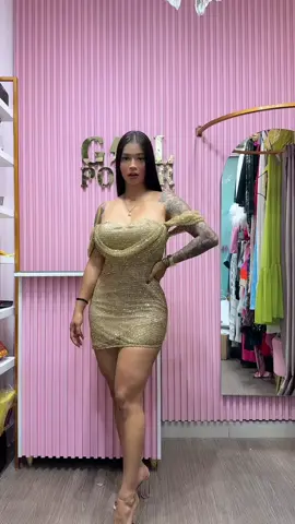 Pídelo ya 📍🚨 924-389-236   #vestidodorado #vestidosdefiesta #marytoysusalson #fyp #viral #paratiiiiiiiiiiiiiiiiiiiiiiiiiiiiiii #peru🇵🇪 #parati