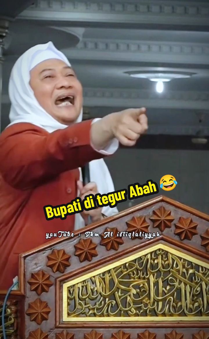 Lucu pak BUPATI di tegur langsung oleh Almaghfurlah Abah 😂😁 #abahuci #abahucicilongok #fyp #cilongok #abuyauci #abuyauciturtusi #fypシ #abuyauciturtusicilongok #bupati #ulama #santri #cilongokpasarkemis 