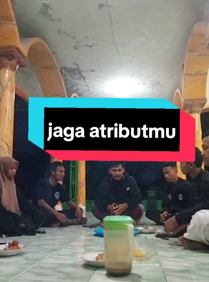 bukan menyuruh, ataupun melarang. hanya memberi tanggung jawab,JIKA BERATRIBUT JAGA FISIK DAN NAMA BAIK ATRIBUTMU #pagarnusa86 #pagarnusaindonesia #pagarnusa #psnu_pagarnusa 