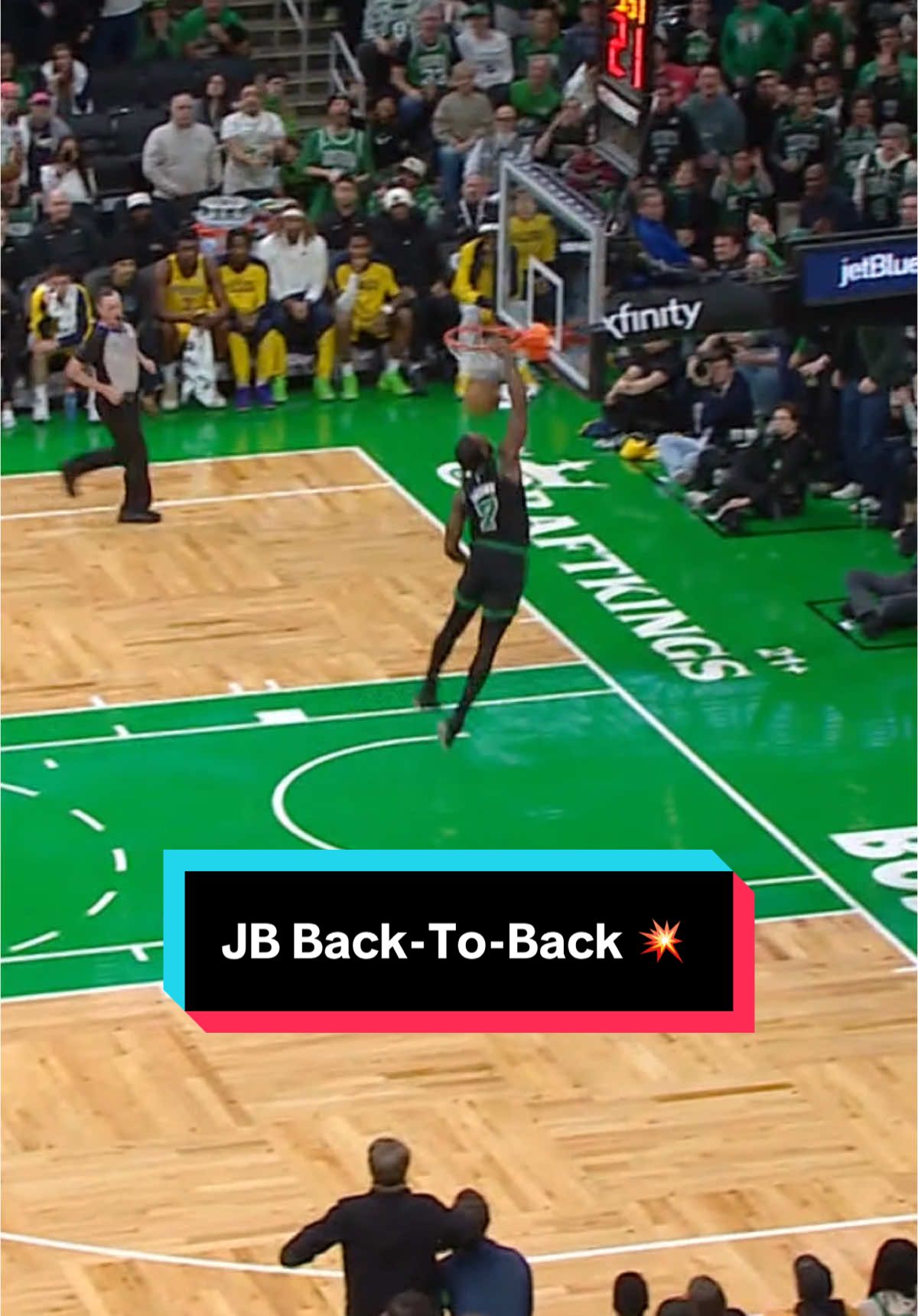 JB throws it down 2x 🔥 #NBA #NBAHighlights #Basketball #JaylenBrown  #Celtics 