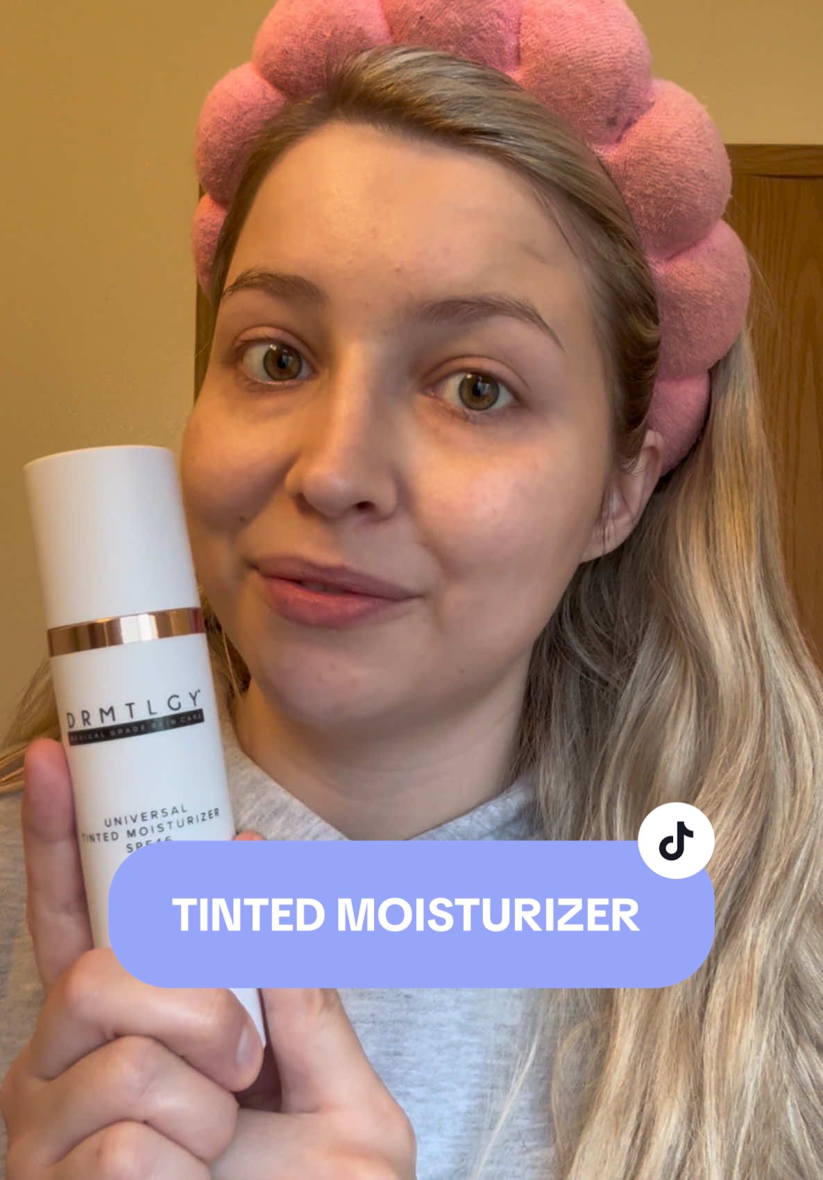 #tintedmoisturizer #tintedsunscreen  #skincare #makeup 