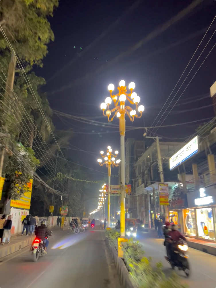 location...⚡️ হাতটা ধরে পথটা ভুলে মনের কথা কবো!!! 🥀💝