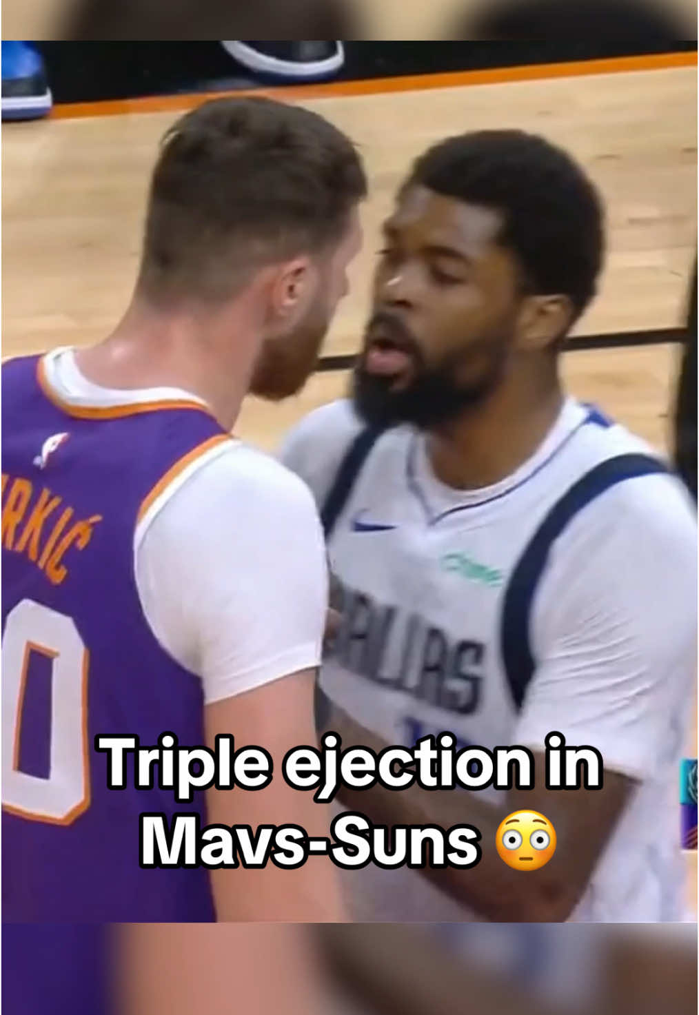 Jusuf Nurkic, Naji Marshall and P.J. Washington were all ejected after this scuffle. #NBA #mavs #suns #fight 