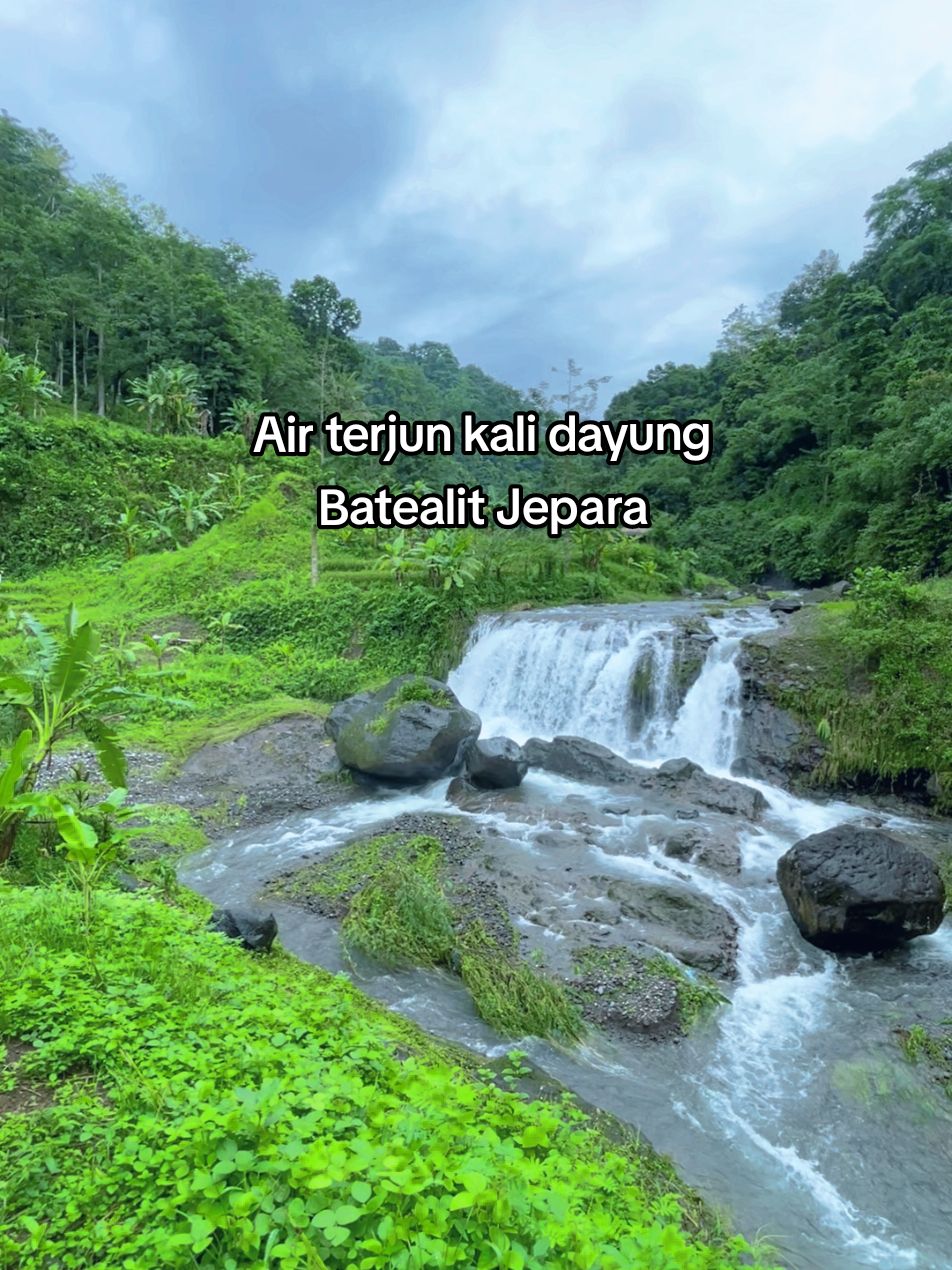 🗣️ : hidden gem di Batealit jepara nih kak ✨ ada yg udah pernah ke sini ??? . . #airterjunjepara #kalidayung #airterjunkalidayung #kalidayungbatealit #jepara #batealitjepara #jelajahliburan #wisatajepara #jeparahits #jeparahariini #jepara24jam #jeparastory  #masukberanda #foryou #foryoupage #fyp #xyzbca 