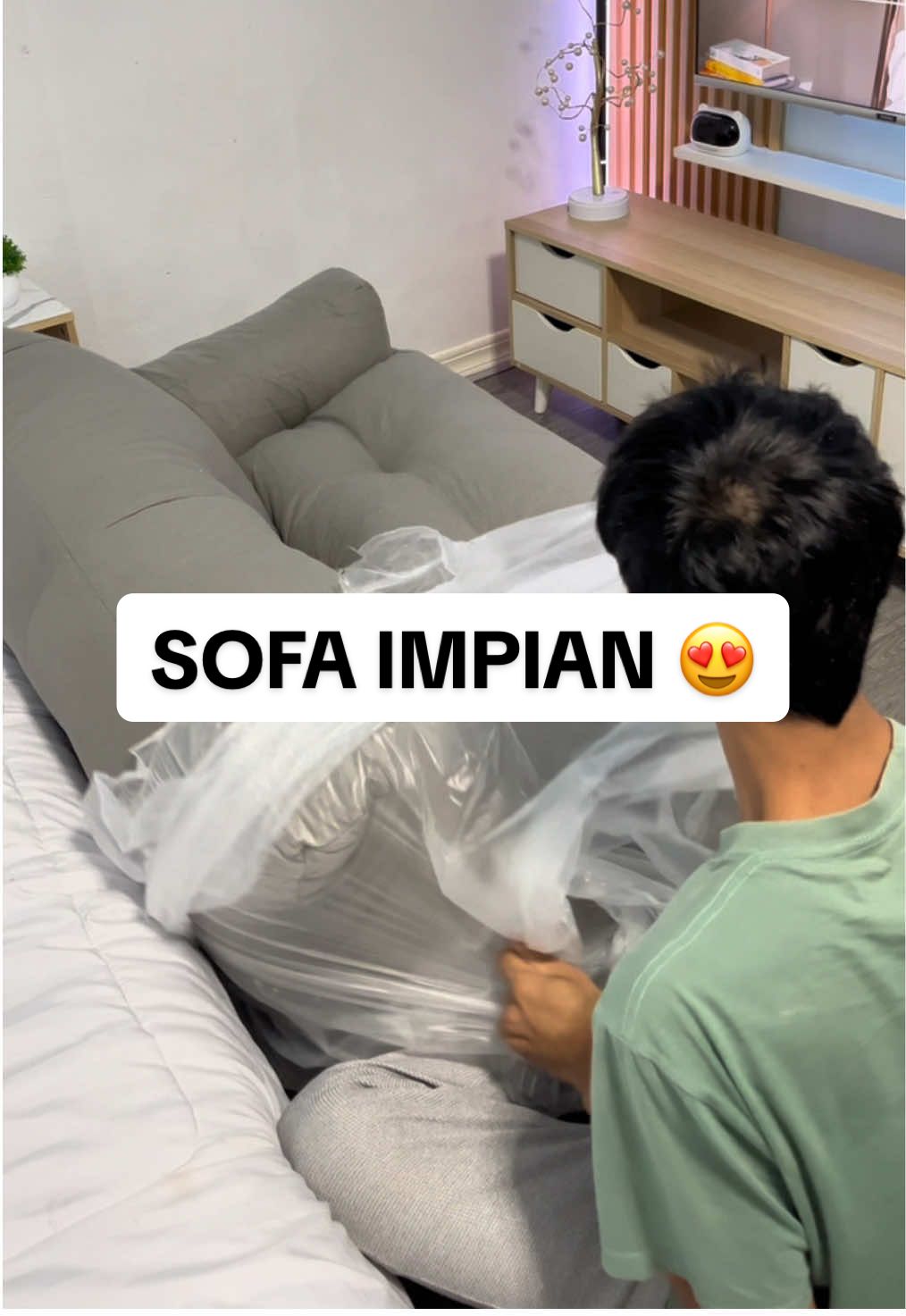 Finally, punya sofa impian buat dikamar 😍, aku pilih sofa bean bag karena selain minimalis, harganya lebih murah, lebih ringan, dan tentunya juga nyaman 🥰. #beanbag #sofabeanbag #sofamini #sofaminimalis #kamarestetik #kamaraesthetic #sofaaesthetic 