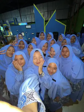 ✨ Raih Masa Depan Cemerlang Bersama SMAIT Raudhatul Ulum! ✨ Sekolah unggulan yang mengintegrasikan pendidikan akademik dan nilai-nilai Islam. Di sini, kami tidak hanya membangun generasi berprestasi, tetapi juga mencetak pemimpin yang berakhlak mulia. 🌟 🎓 Kurikulum berbasis Islam 📚 Fasilitas lengkap dan modern 💡 Lingkungan yang kondusif untuk belajar dan berkembang Ayo, bergabunglah bersama kami! Jadilah bagian dari generasi hebat yang siap menaklukkan dunia dan akhirat! 🌍 #fypシ #smaitraudhatululum #smaitruberkatakterislami #smaitrusekolahparajuara #smaitruberprestasi@❄️Эн в Корабле❄️ @m. NABIL  angler @-AnakJhtBgt🎭 @[DNR•GARNOLD™] @@Celing @༒ Tabby_TW ︎༒ 